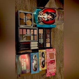 16 oz cup and makeup